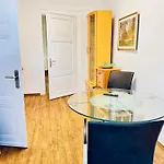 Hotel Am Freihafen Duisburgo