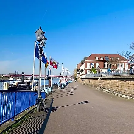 Am Freihafen Szálloda 2*