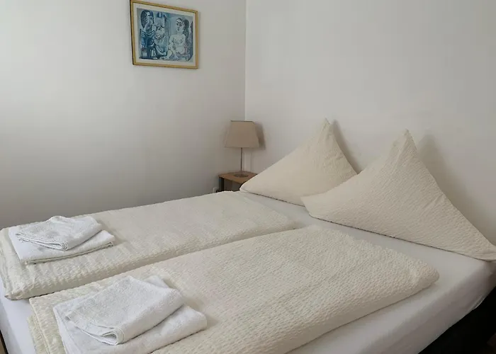 酒店 弗赖哈芬酒店 2*