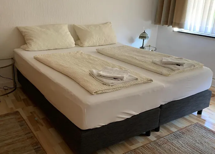 Am Freihafen Hotel Duisbourg