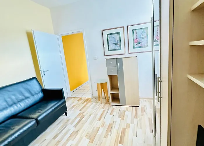 Hotel Am Freihafen 2*