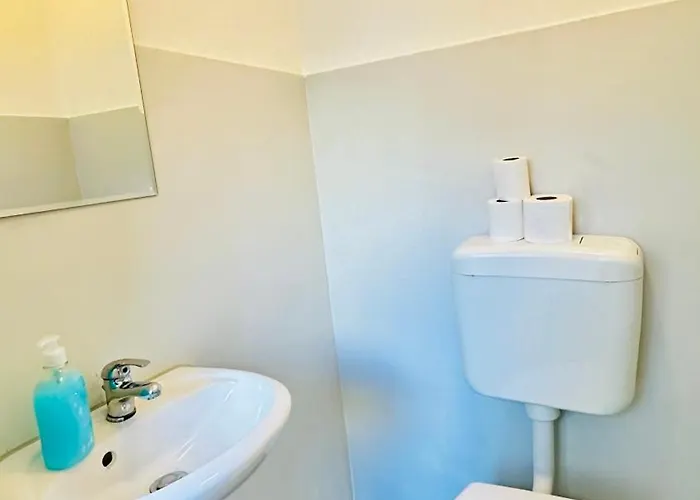 Am Freihafen Duisburg