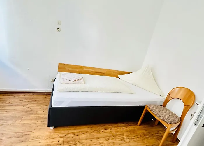 Hotel Am Freihafen 2*