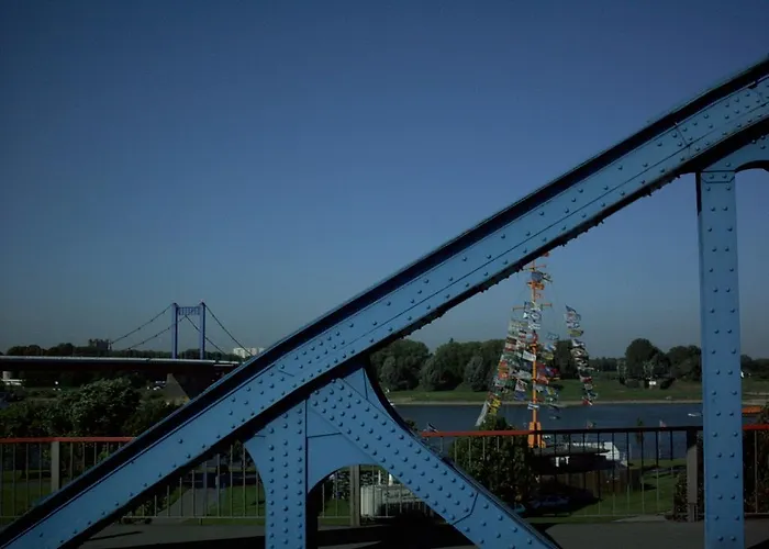 Am Freihafen دوسبرغ